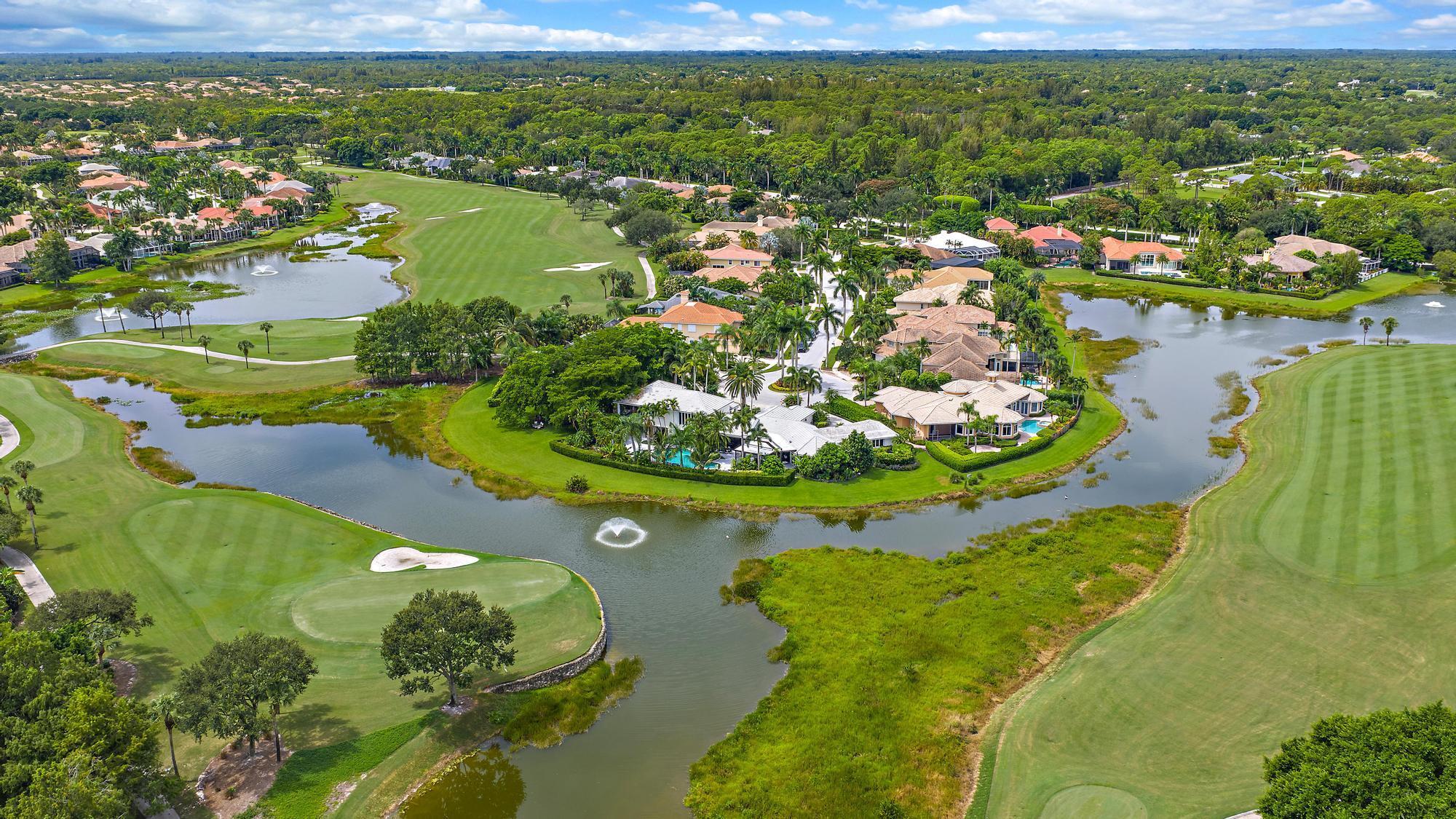 IBIS GOLF AND COUNTRY CLU - Residential
