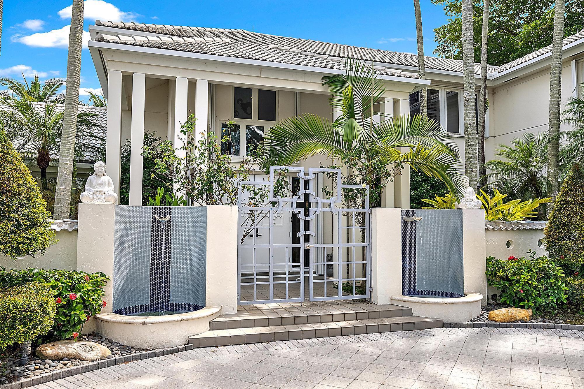 IBIS GOLF AND COUNTRY CLU - Residential