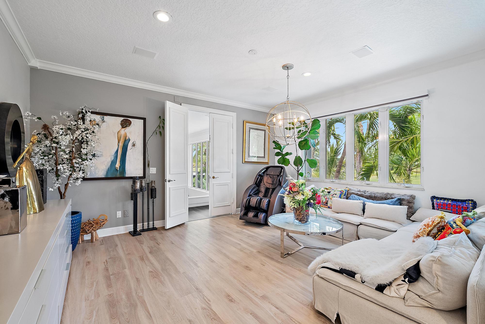 IBIS GOLF AND COUNTRY CLU - Residential