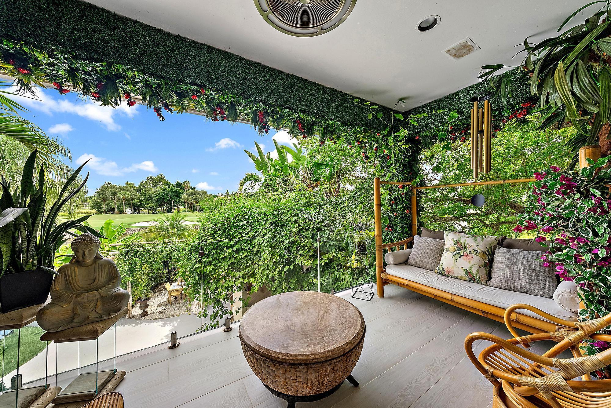 IBIS GOLF AND COUNTRY CLU - Residential