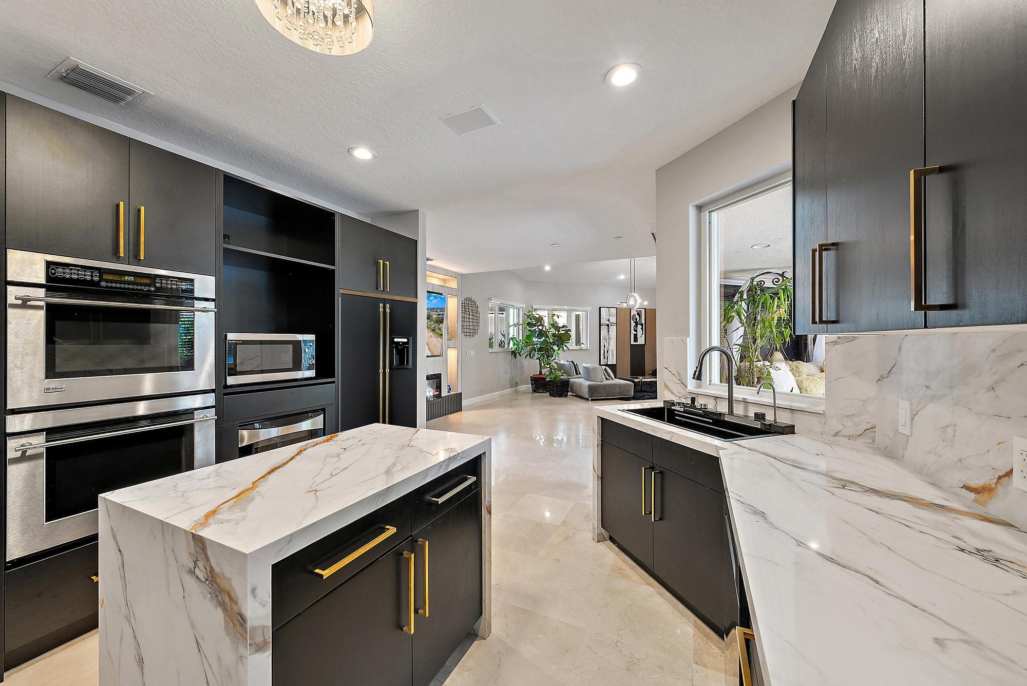 IBIS GOLF AND COUNTRY CLU - Residential