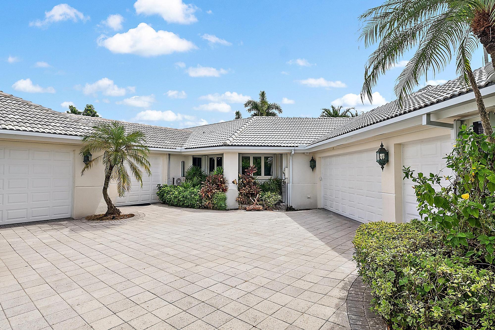 IBIS GOLF AND COUNTRY CLU - Residential