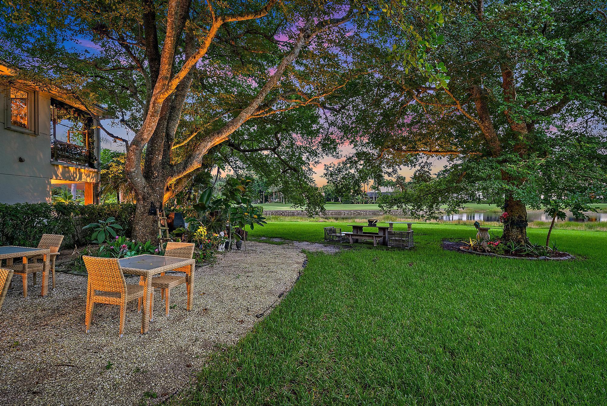 IBIS GOLF AND COUNTRY CLU - Residential