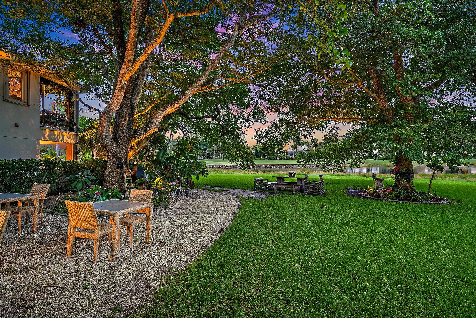 IBIS GOLF AND COUNTRY CLU - Residential