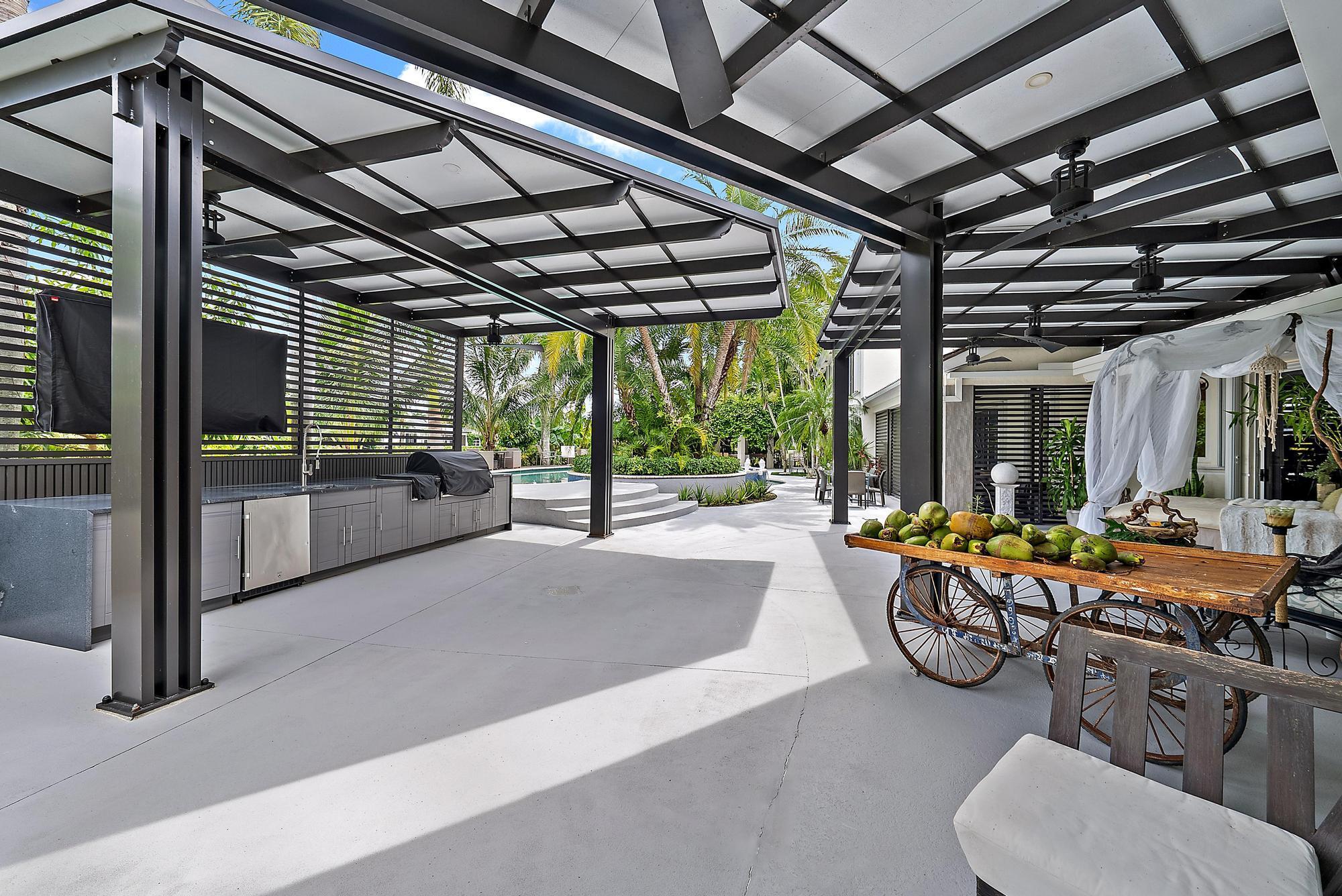 IBIS GOLF AND COUNTRY CLU - Residential