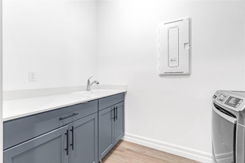 Tiny photo for 4566 Silverwood Lane N, Oakland Park, FL 33309 (MLS # B26082529)