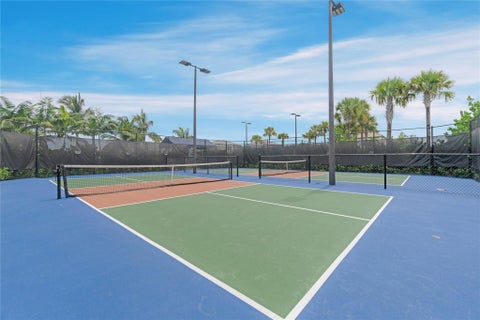 Tiny photo for 4566 Silverwood Lane N, Oakland Park, FL 33309 (MLS # B26082529)