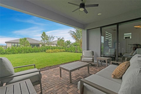 Tiny photo for 4566 Silverwood Lane N, Oakland Park, FL 33309 (MLS # B26082529)