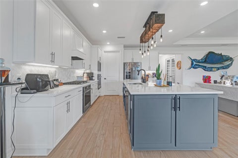 Tiny photo for 4566 Silverwood Lane N, Oakland Park, FL 33309 (MLS # B26082529)