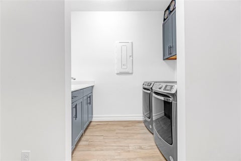 Tiny photo for 4566 Silverwood Lane N, Oakland Park, FL 33309 (MLS # B26082529)