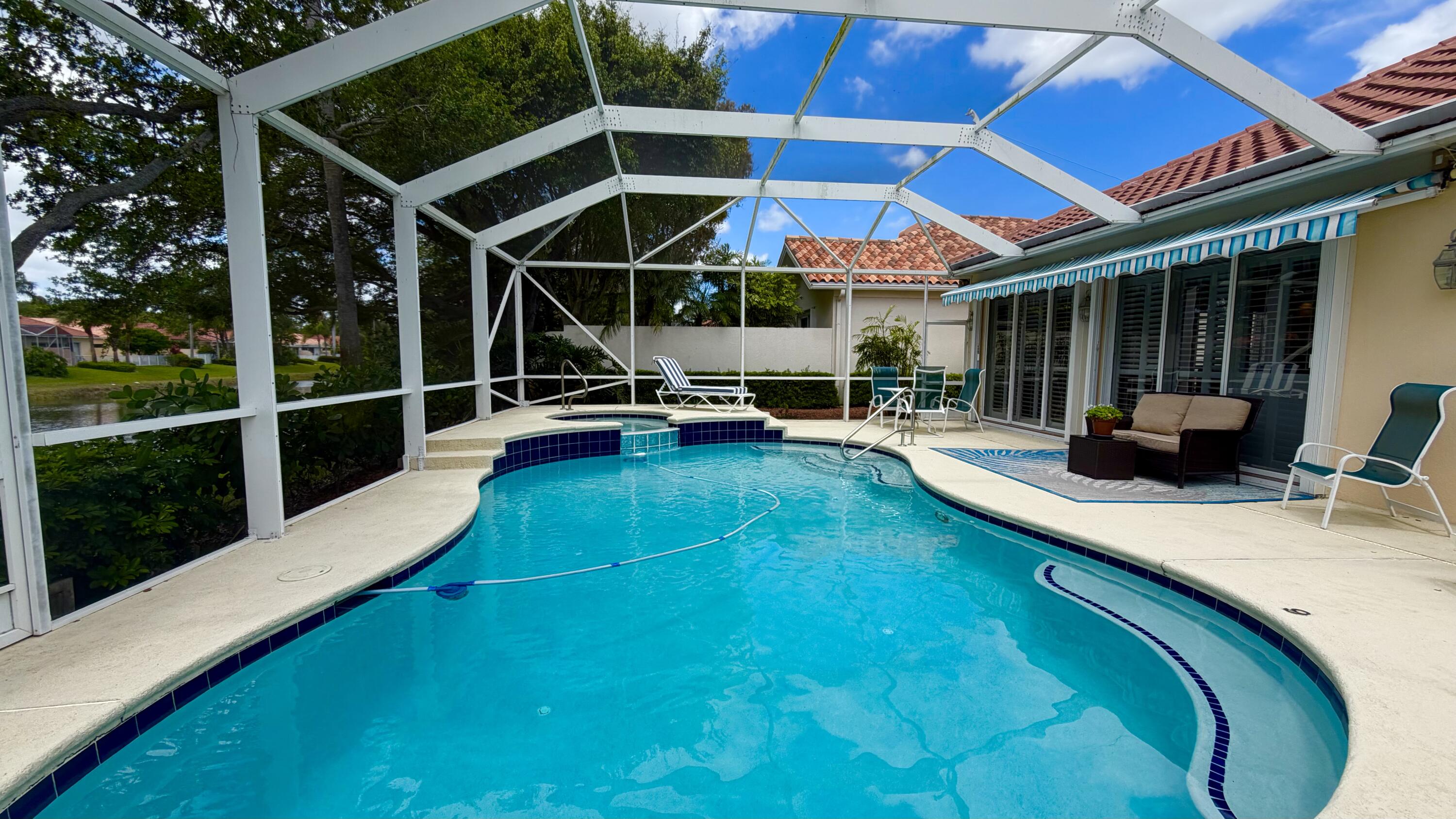 RIVERWALK 3 - Residential