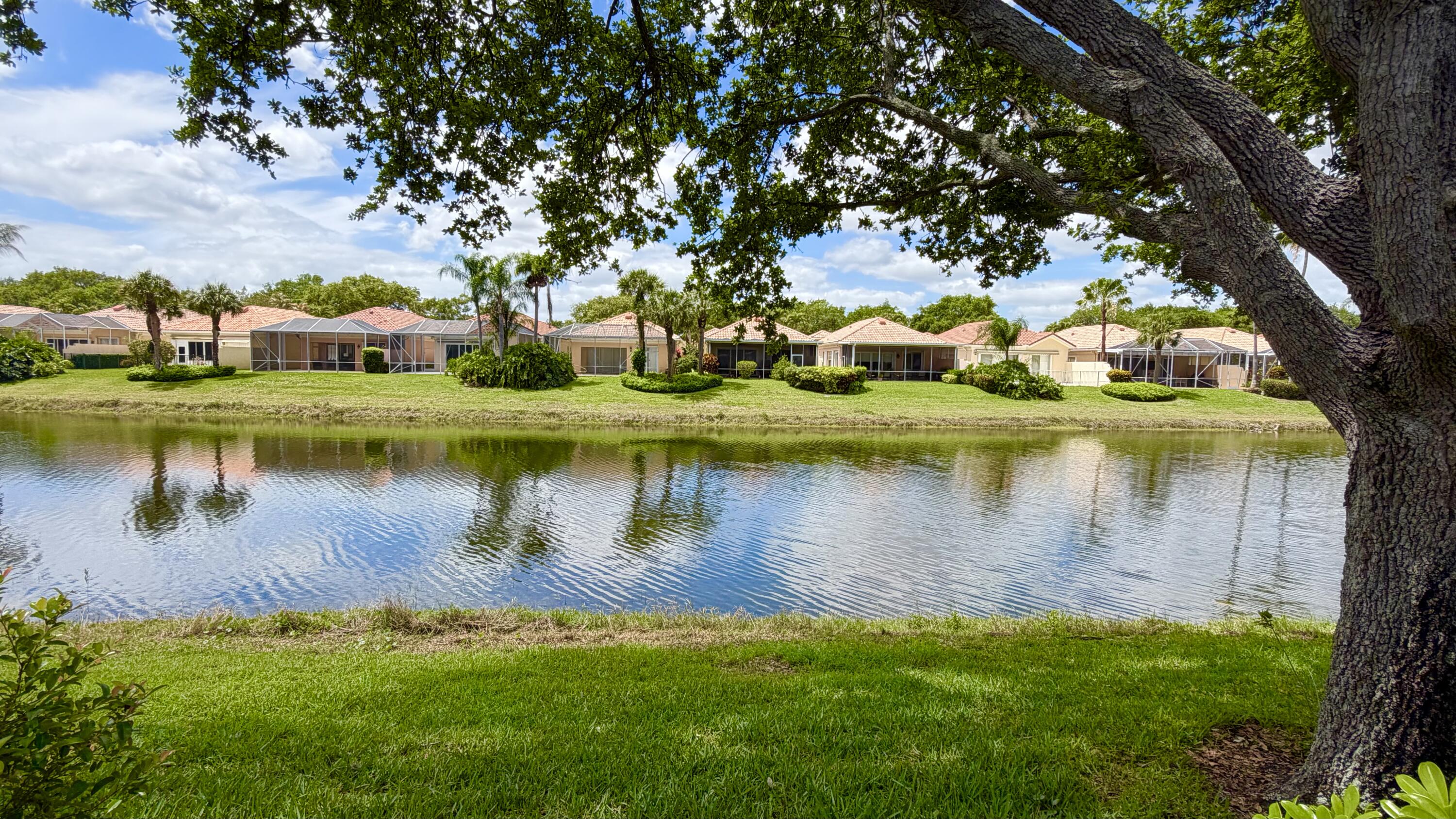 RIVERWALK 3 - Residential