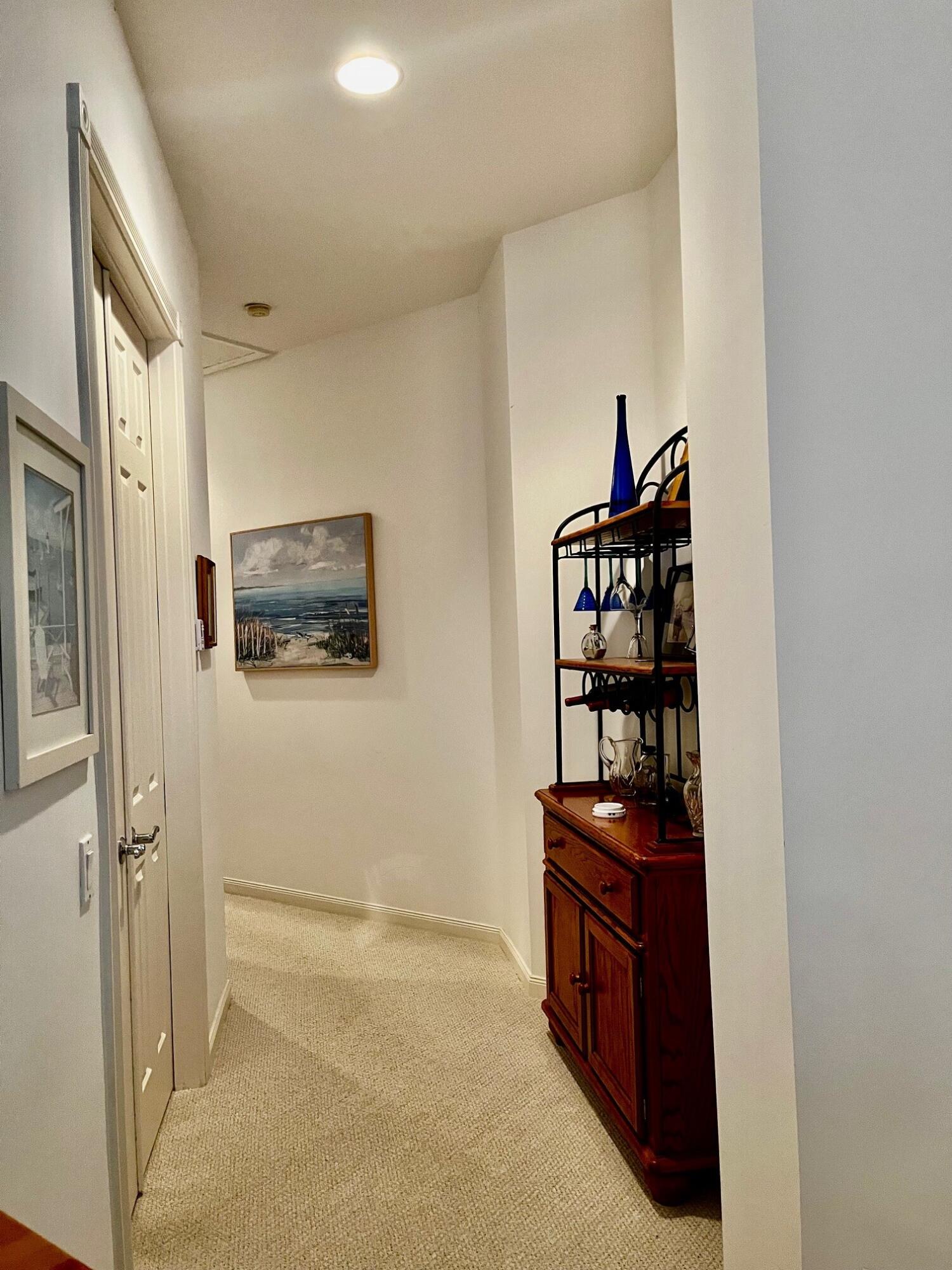 RIVERWALK 3 - Residential