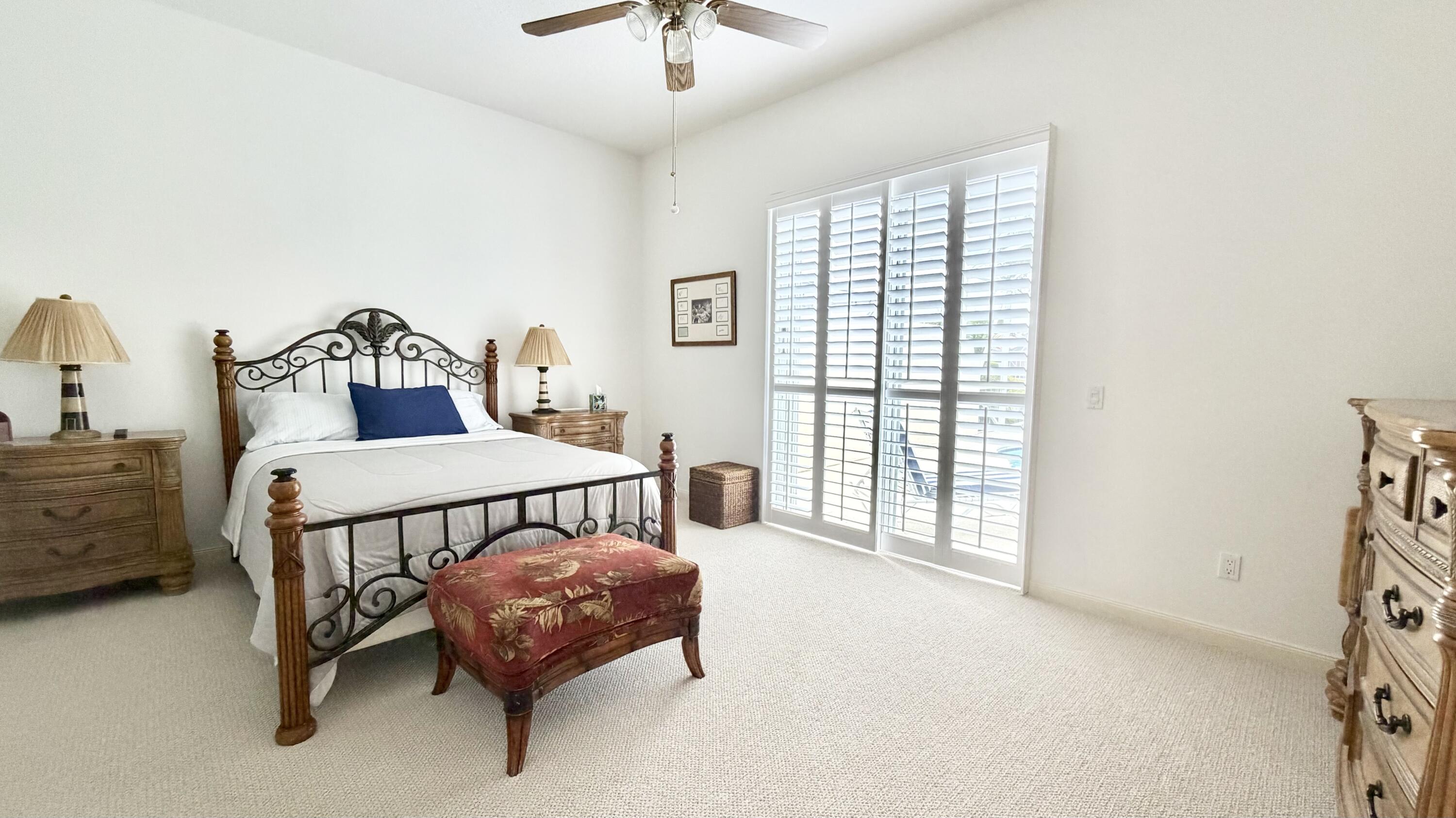 RIVERWALK 3 - Residential