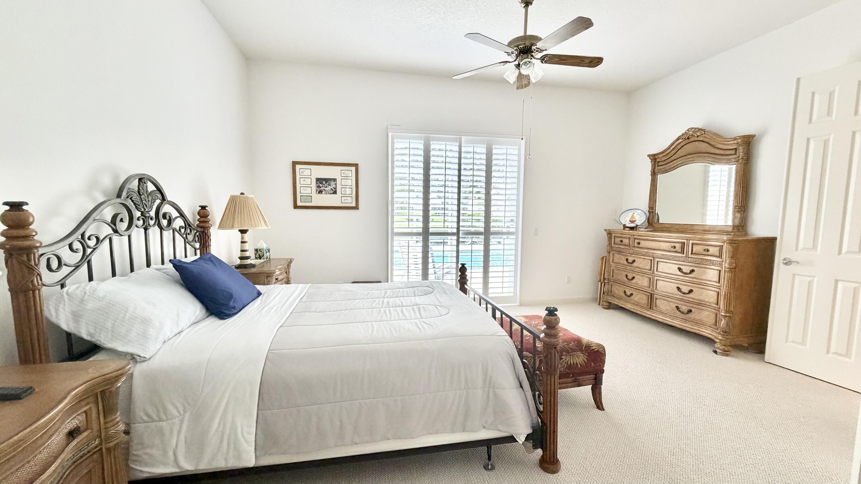 RIVERWALK 3 - Residential