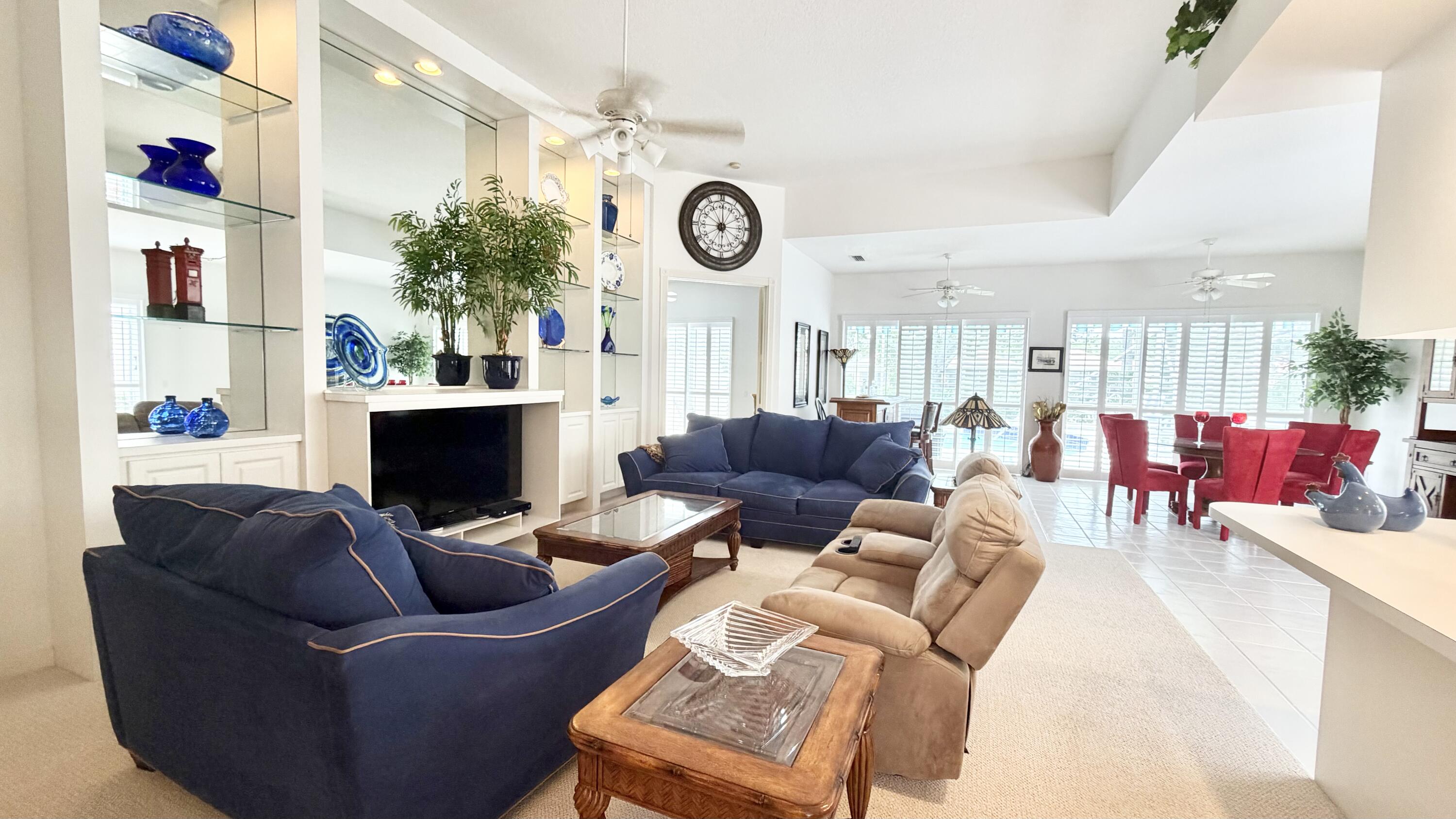 RIVERWALK 3 - Residential