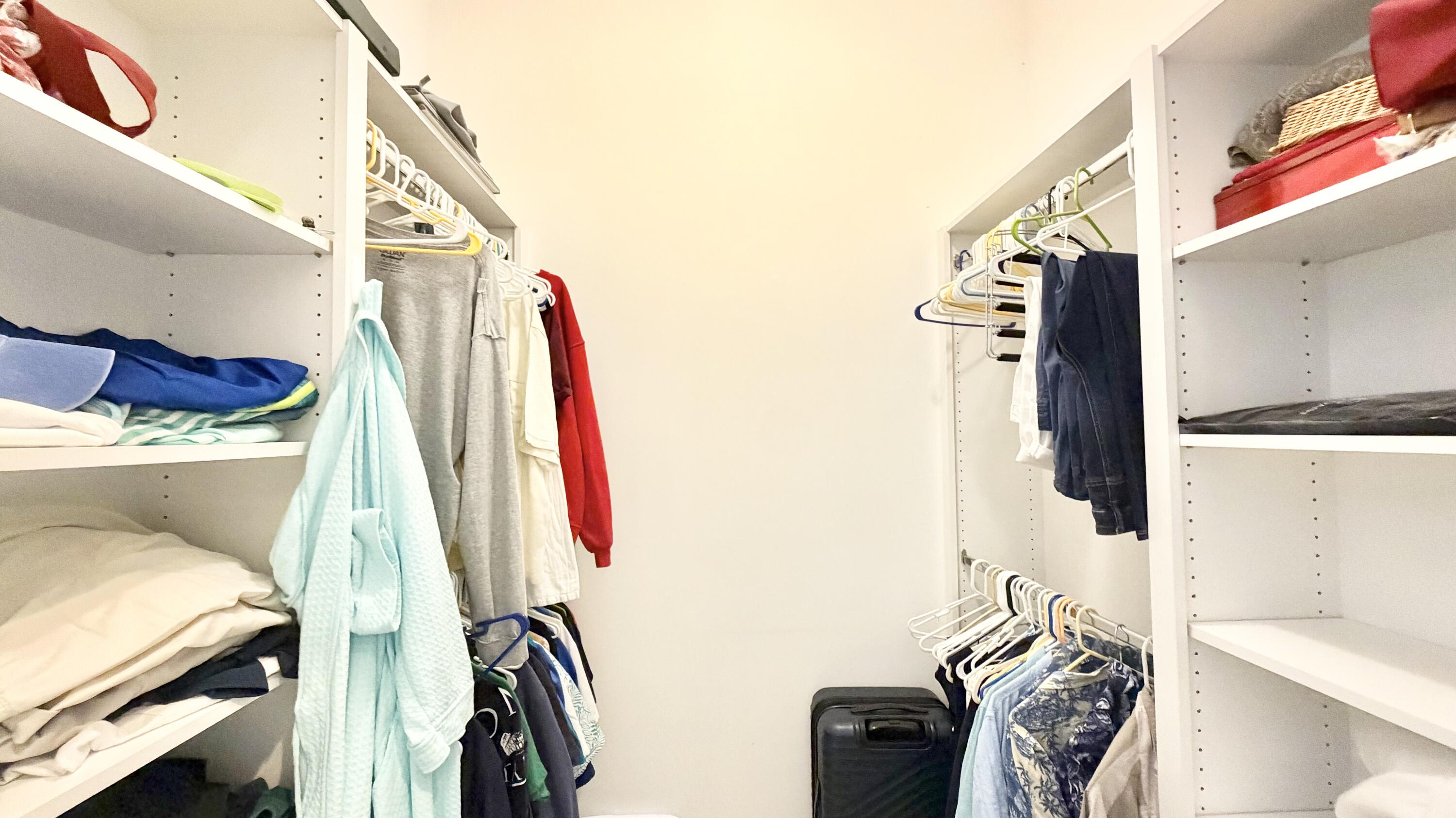 RIVERWALK 3 - Residential