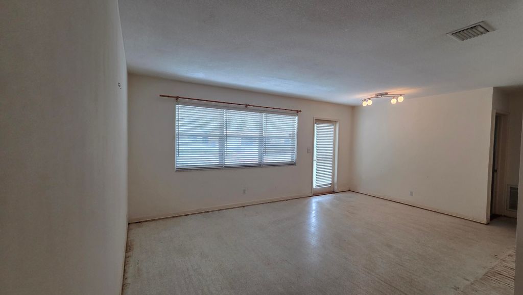 Photo of 2000 N 31st Avenue, Hollywood, FL 33021 (MLS # B26038633)