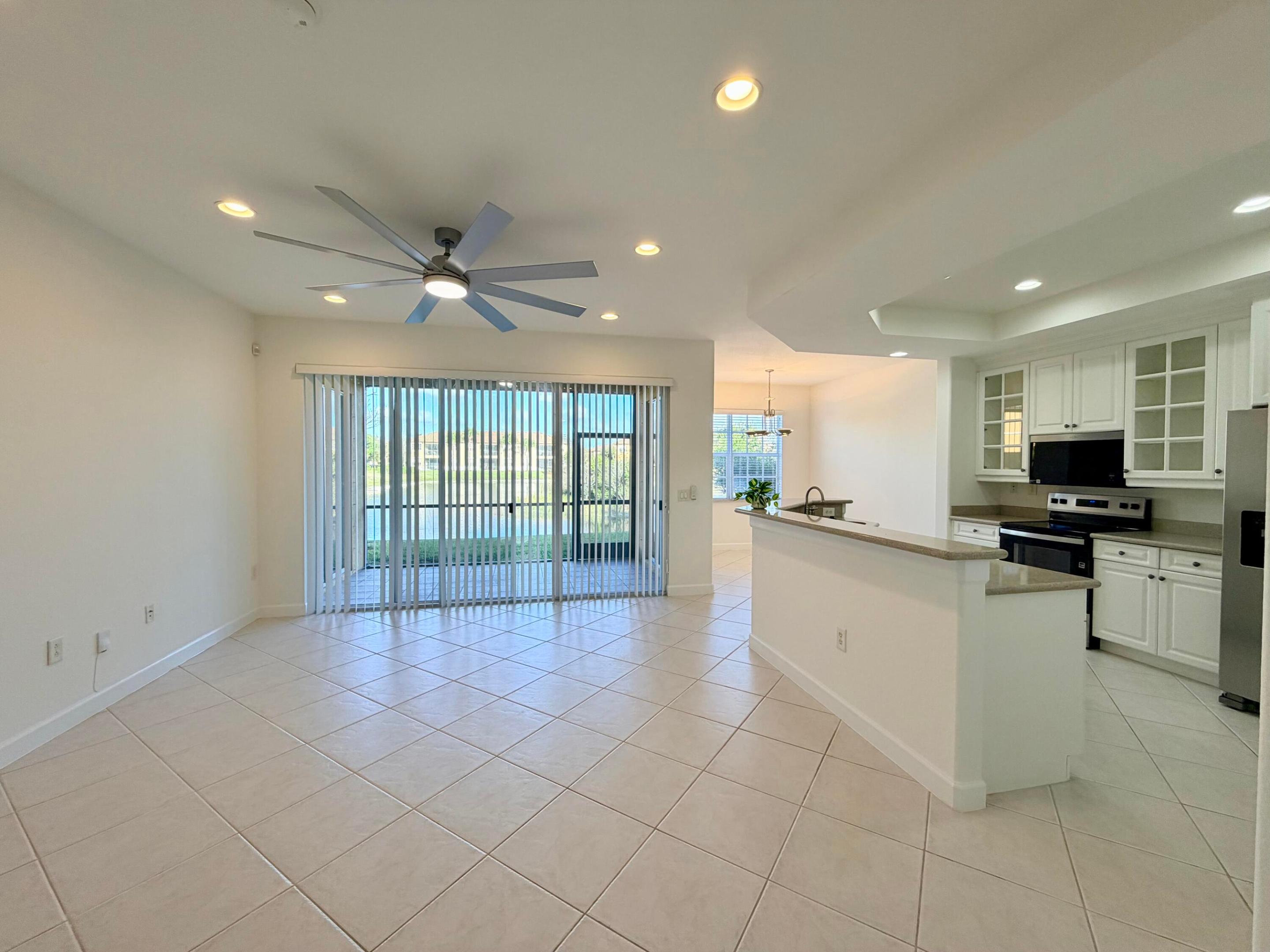 CYPRESS POINTE III AT HERON BAY - Residential Lease