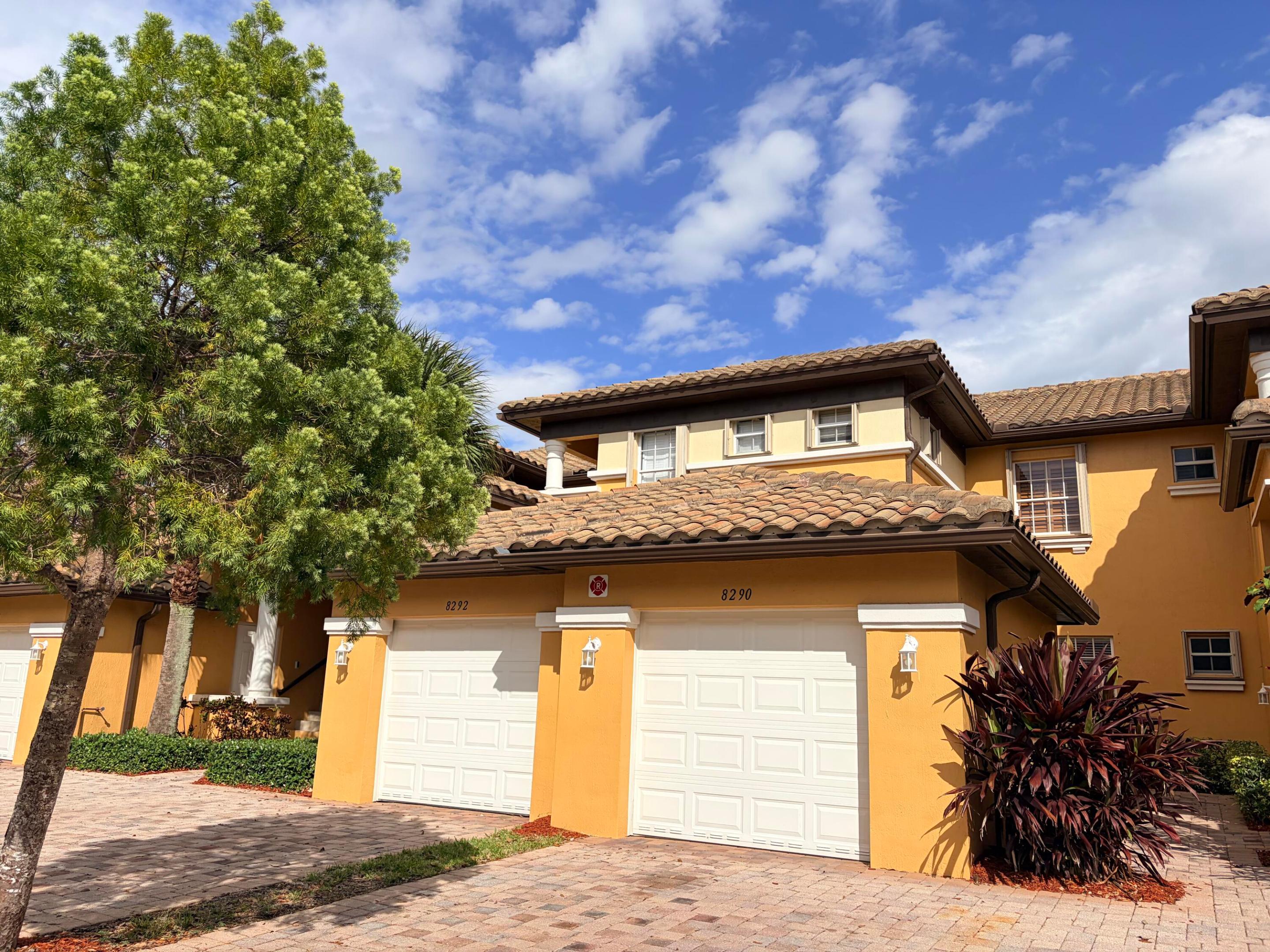 CYPRESS POINTE III AT HERON BAY - Residential Lease