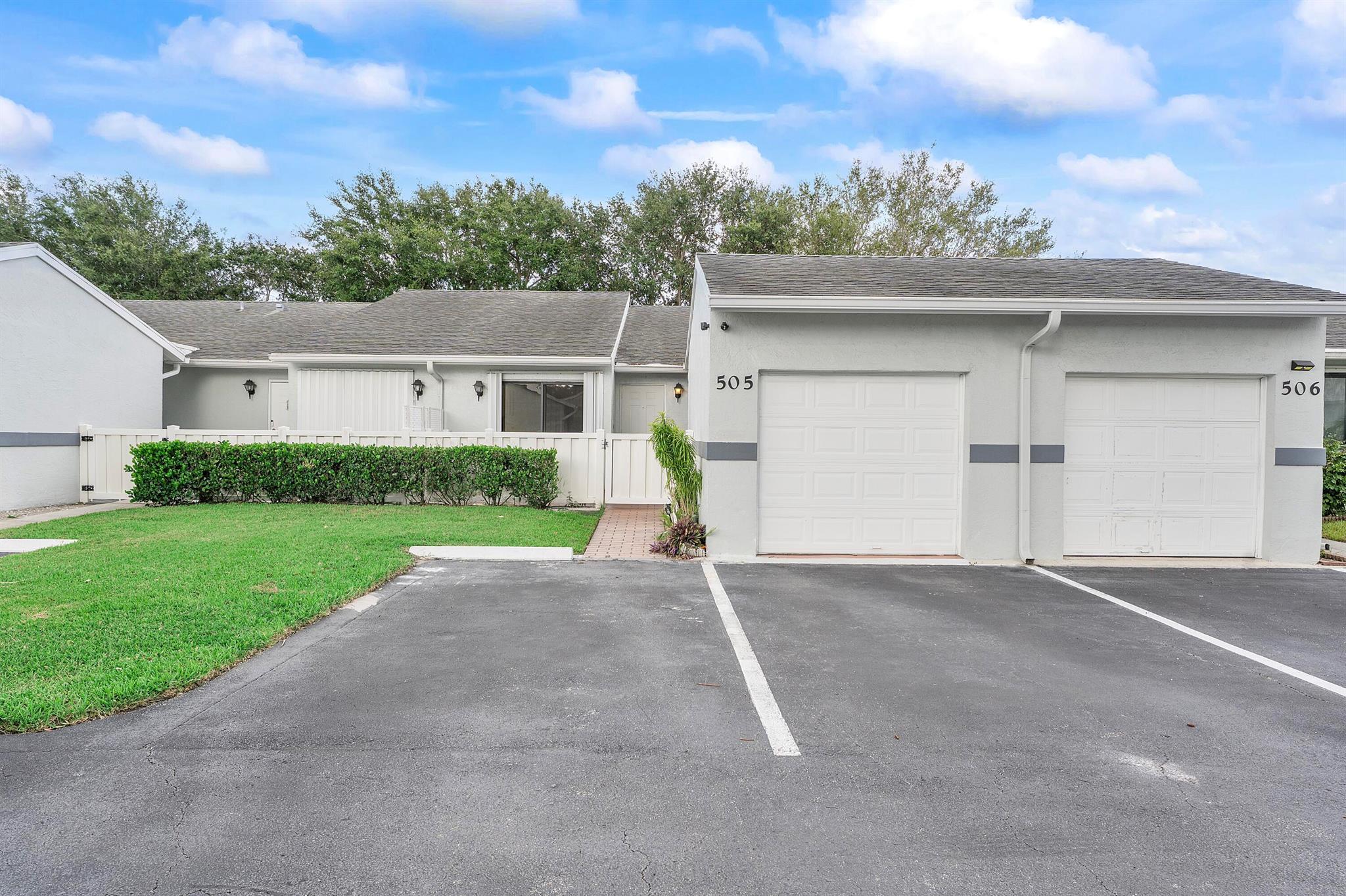 2640 Gately Drive W 505