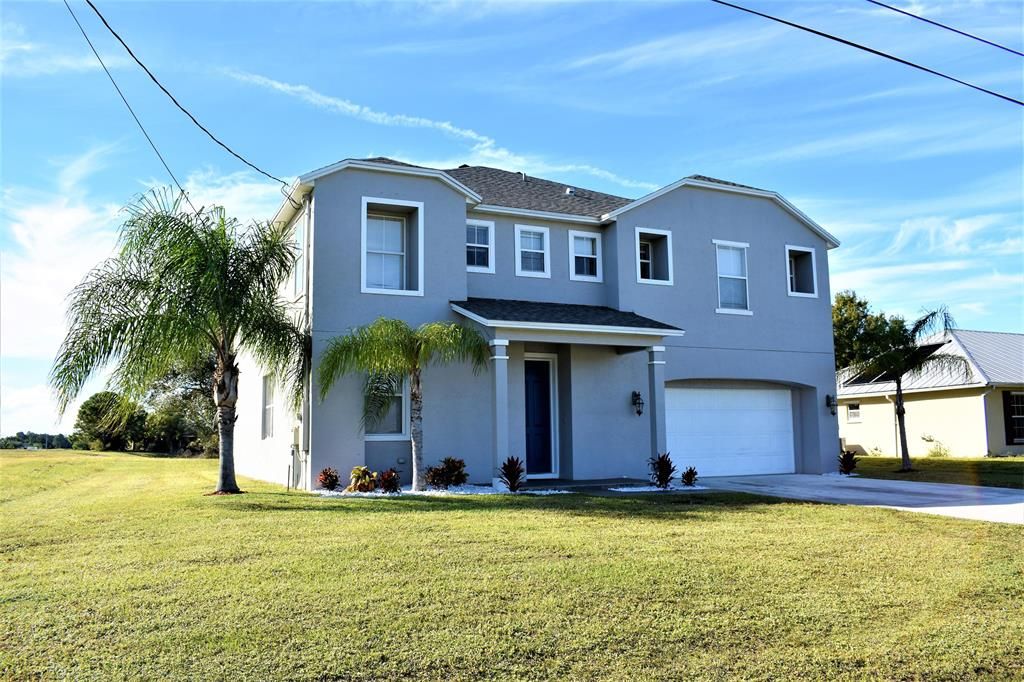 Photo of 5842 NW Mesa Circle Cir, Port St Lucie, FL 34986 (MLS # R10762152)