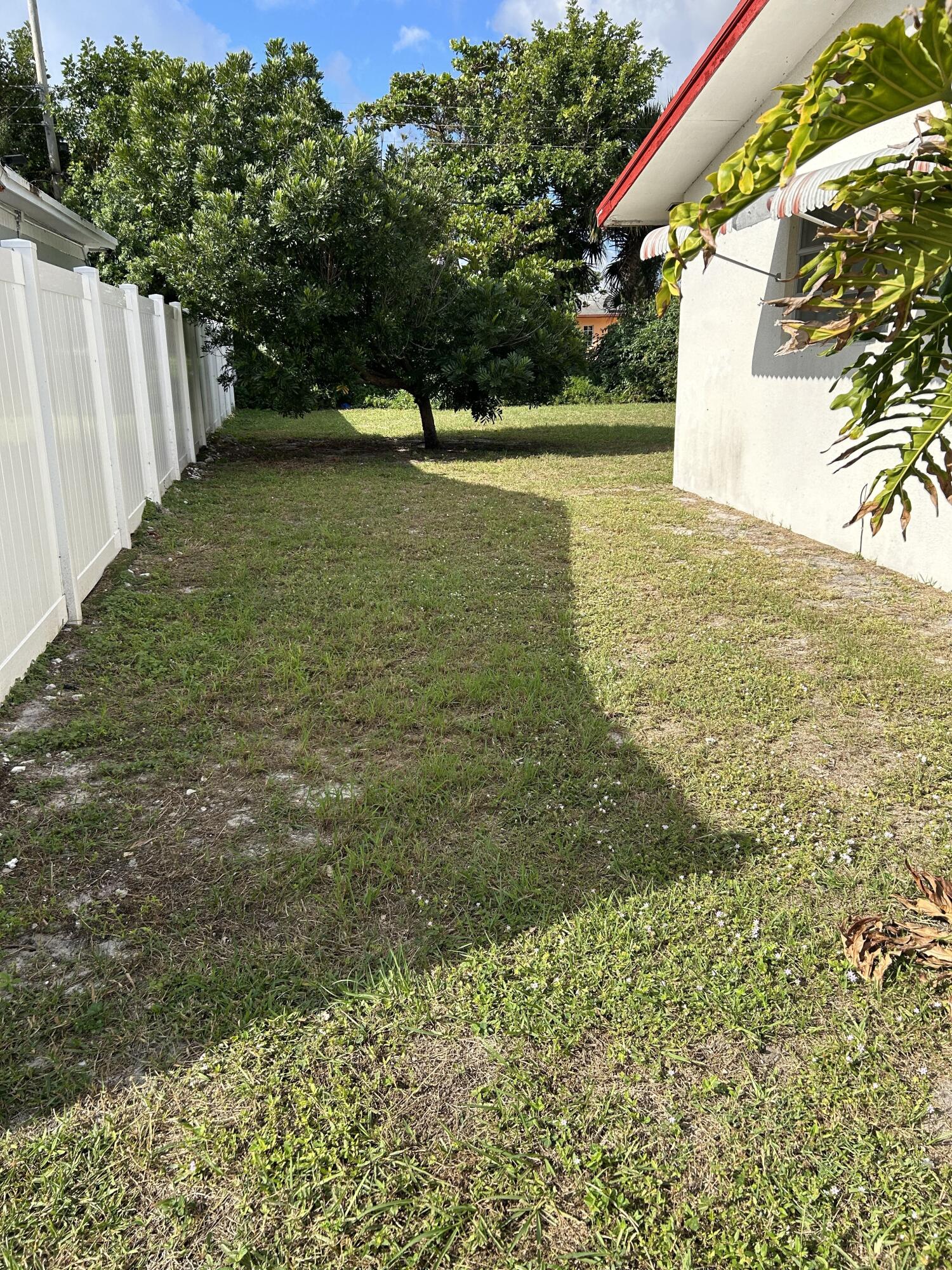 ROOSEVELT ESTATES - Residential