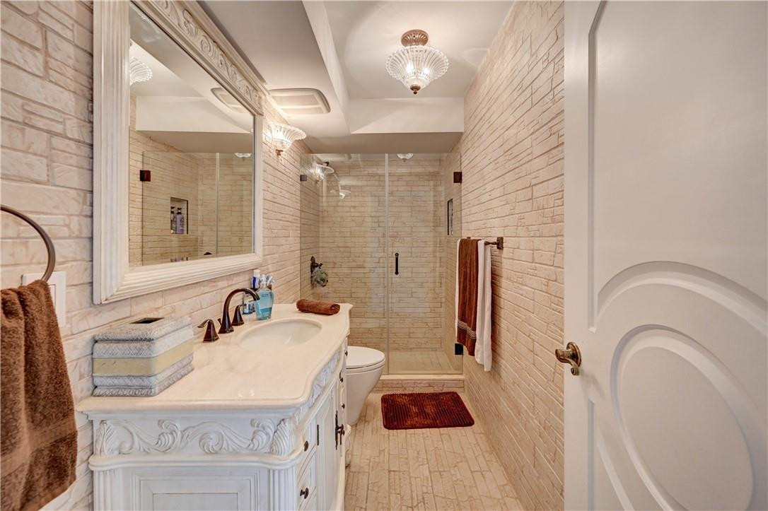 Parker Plaza - Residential