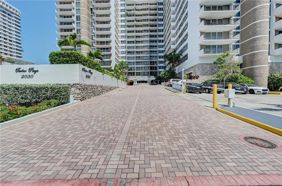 Parker Plaza - Residential
