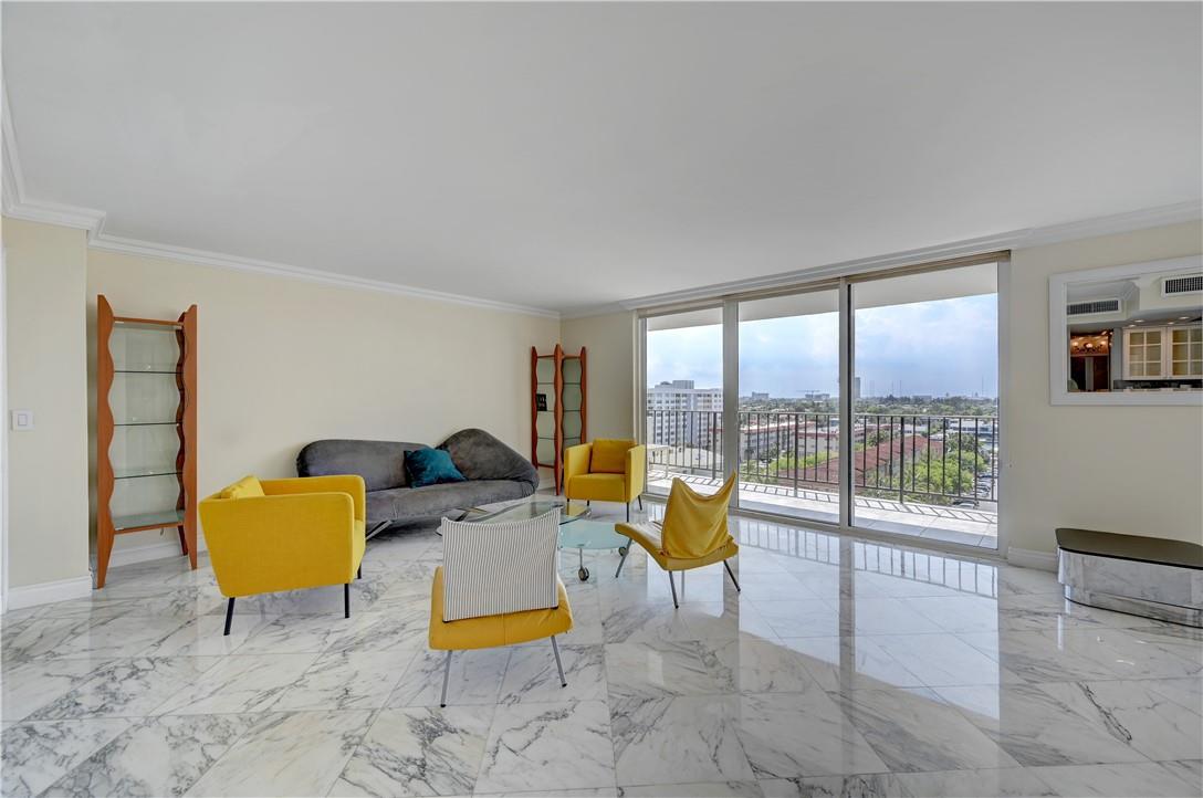 Parker Plaza - Residential