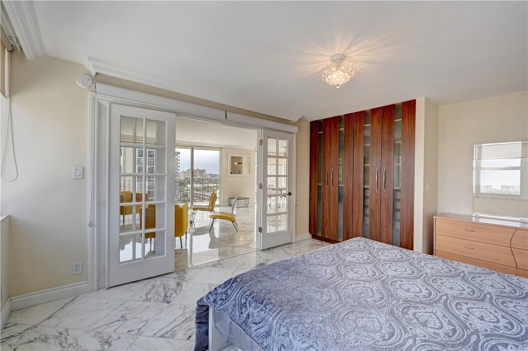 Parker Plaza - Residential