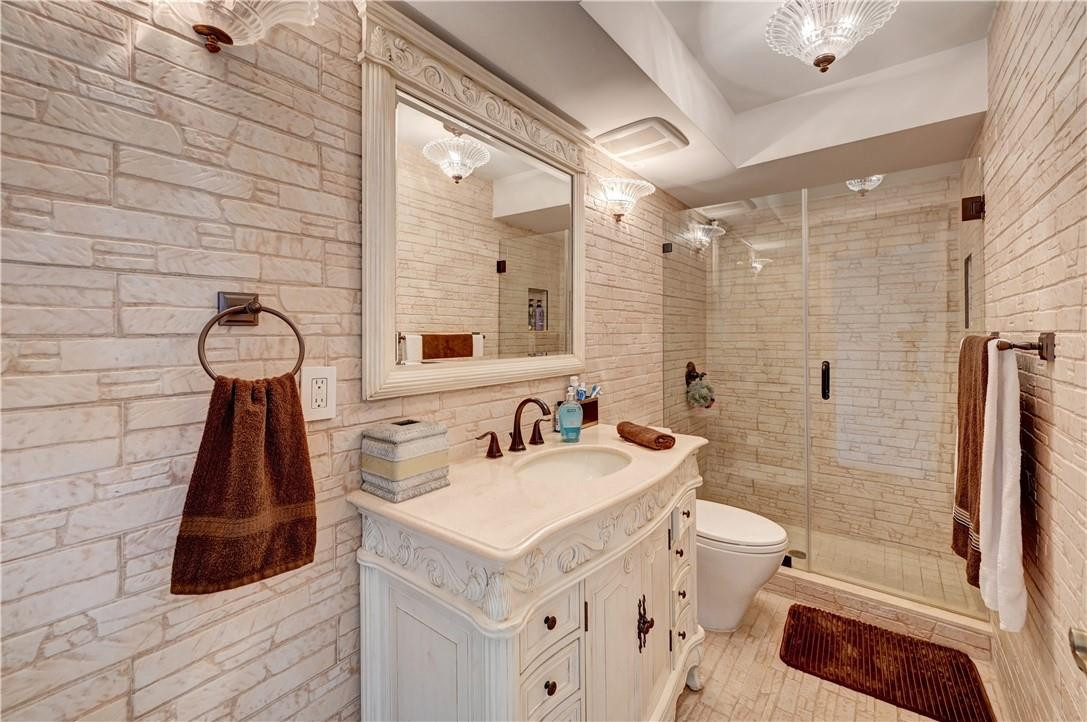 Parker Plaza - Residential