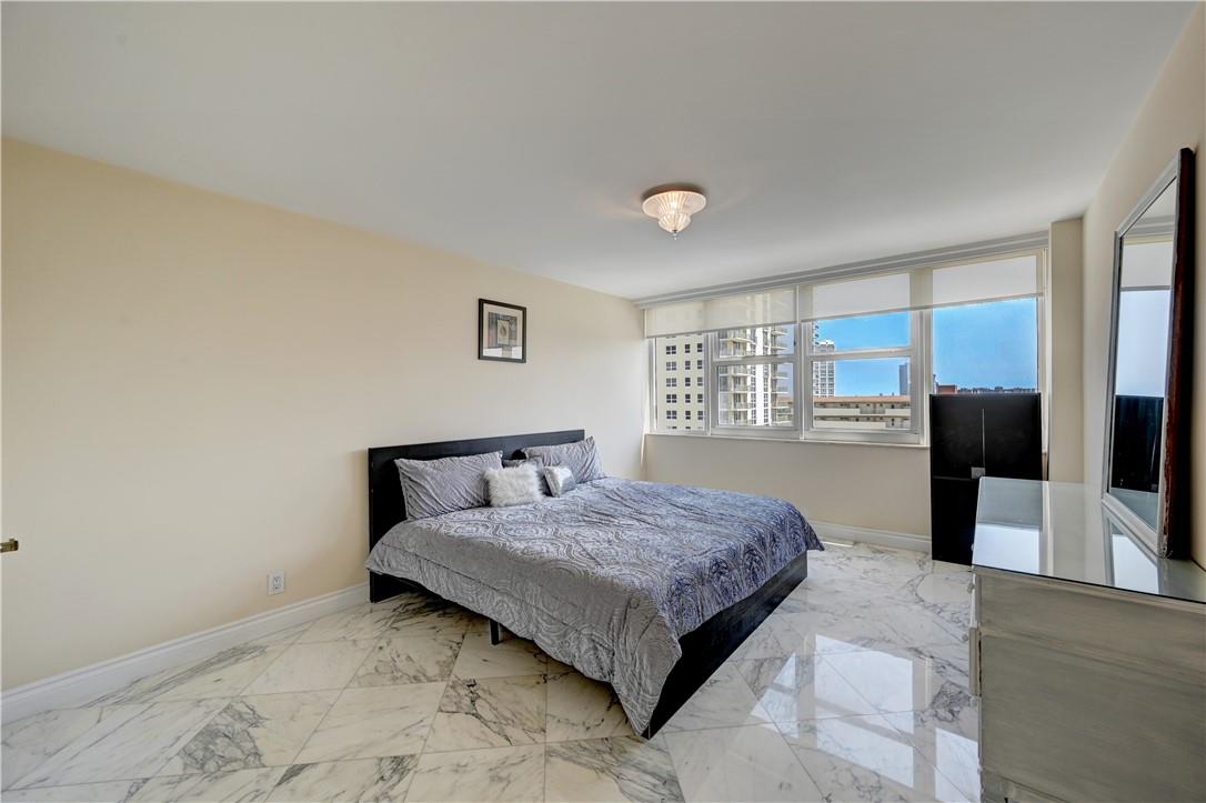 Parker Plaza - Residential