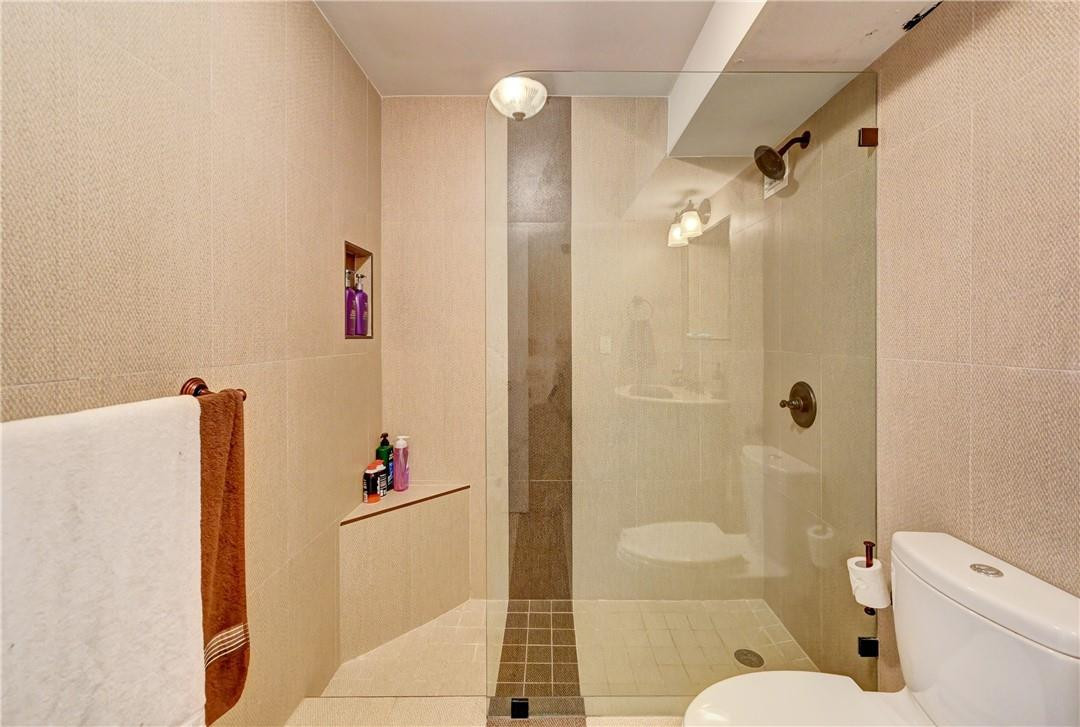 Parker Plaza - Residential