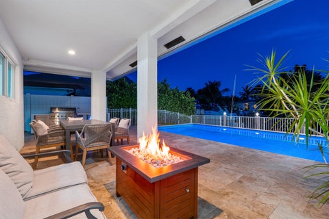 Tiny photo for 120 SE 12th Court, Pompano Beach, FL 33060 (MLS # B26087915)