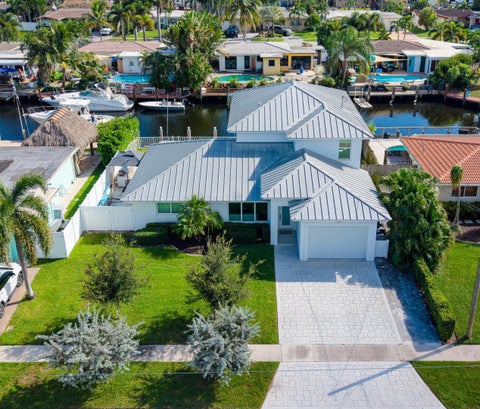 Tiny photo for 120 SE 12th Court, Pompano Beach, FL 33060 (MLS # B26087915)