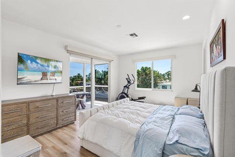 Tiny photo for 120 SE 12th Court, Pompano Beach, FL 33060 (MLS # B26087915)