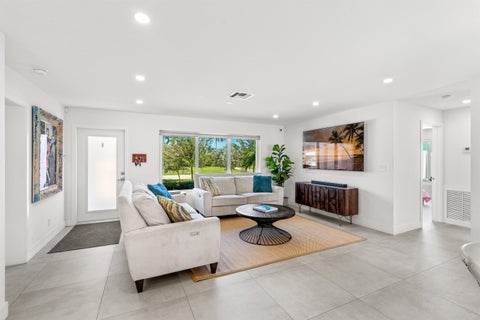 Tiny photo for 120 SE 12th Court, Pompano Beach, FL 33060 (MLS # B26087915)