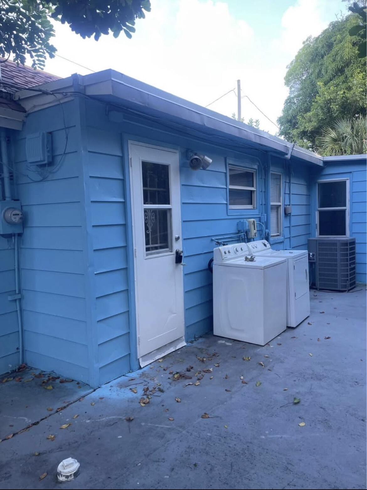 LAKE WORTH HEIGHTS - Residential