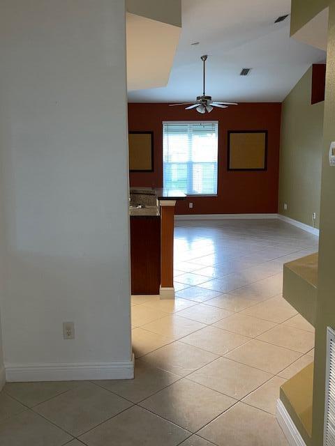 PORT ST LUCIE-SEC 19 - Residential Lease