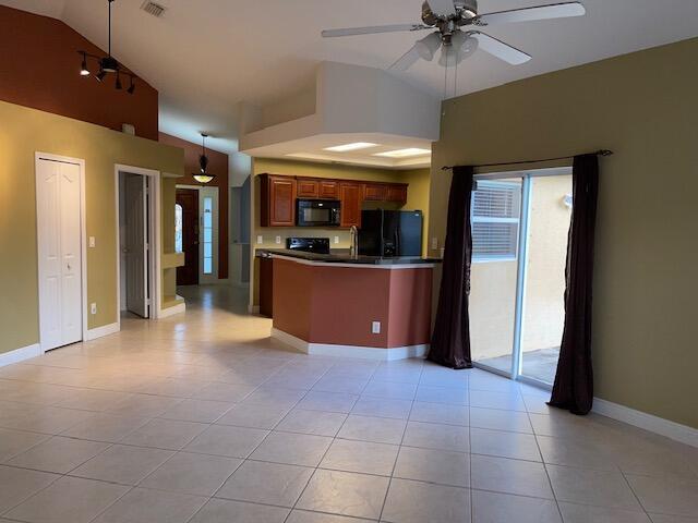 PORT ST LUCIE-SEC 19 - Residential Lease