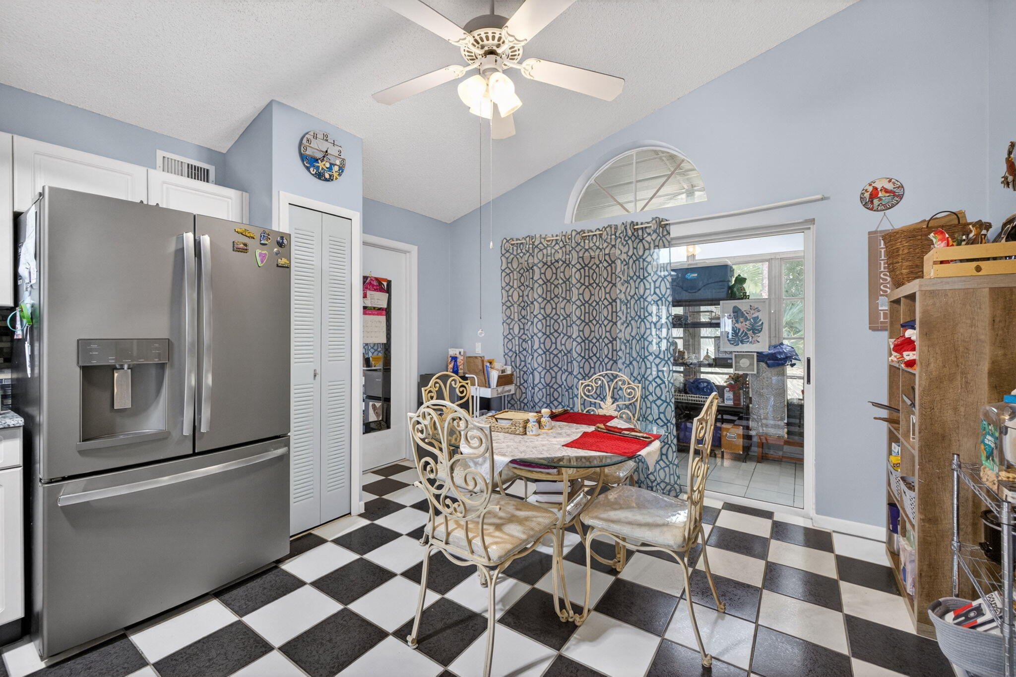 KINGS ISLE PHASE 1 - Residential