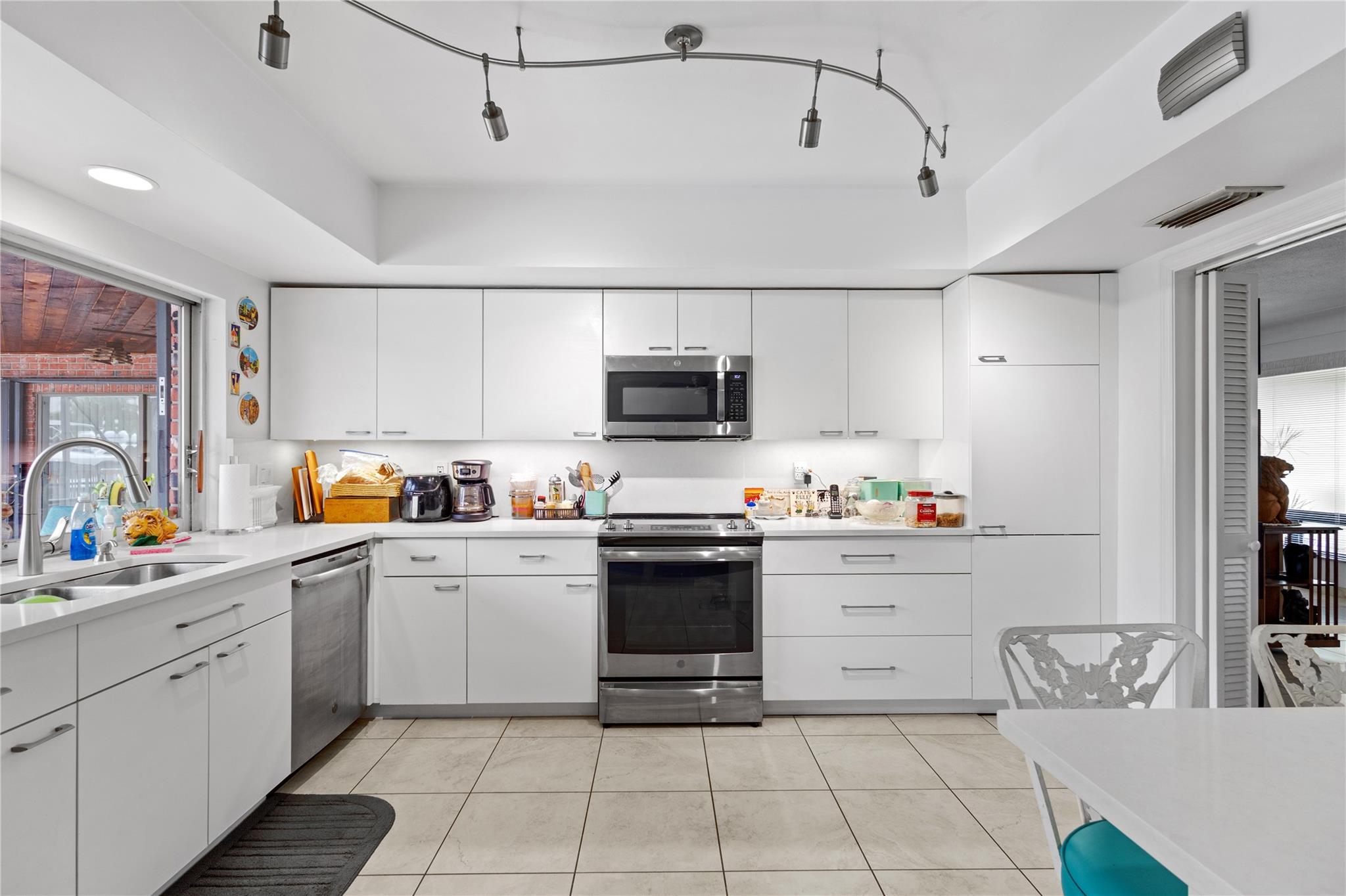 GOLDEN HARBOUR SEC 4 - Residential