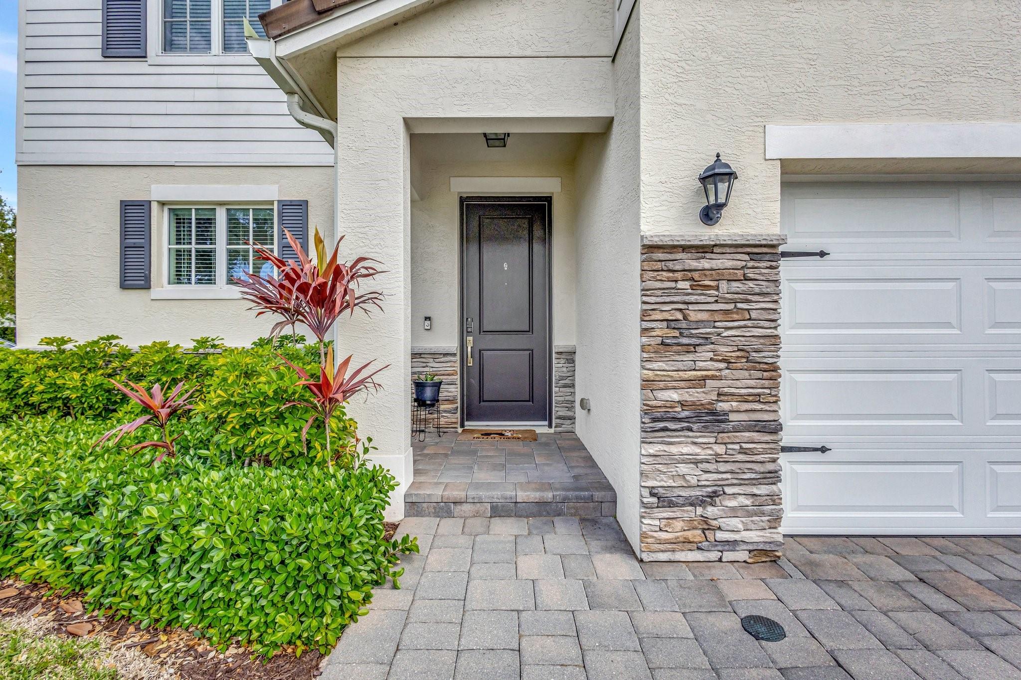 92 Palmetto Ln