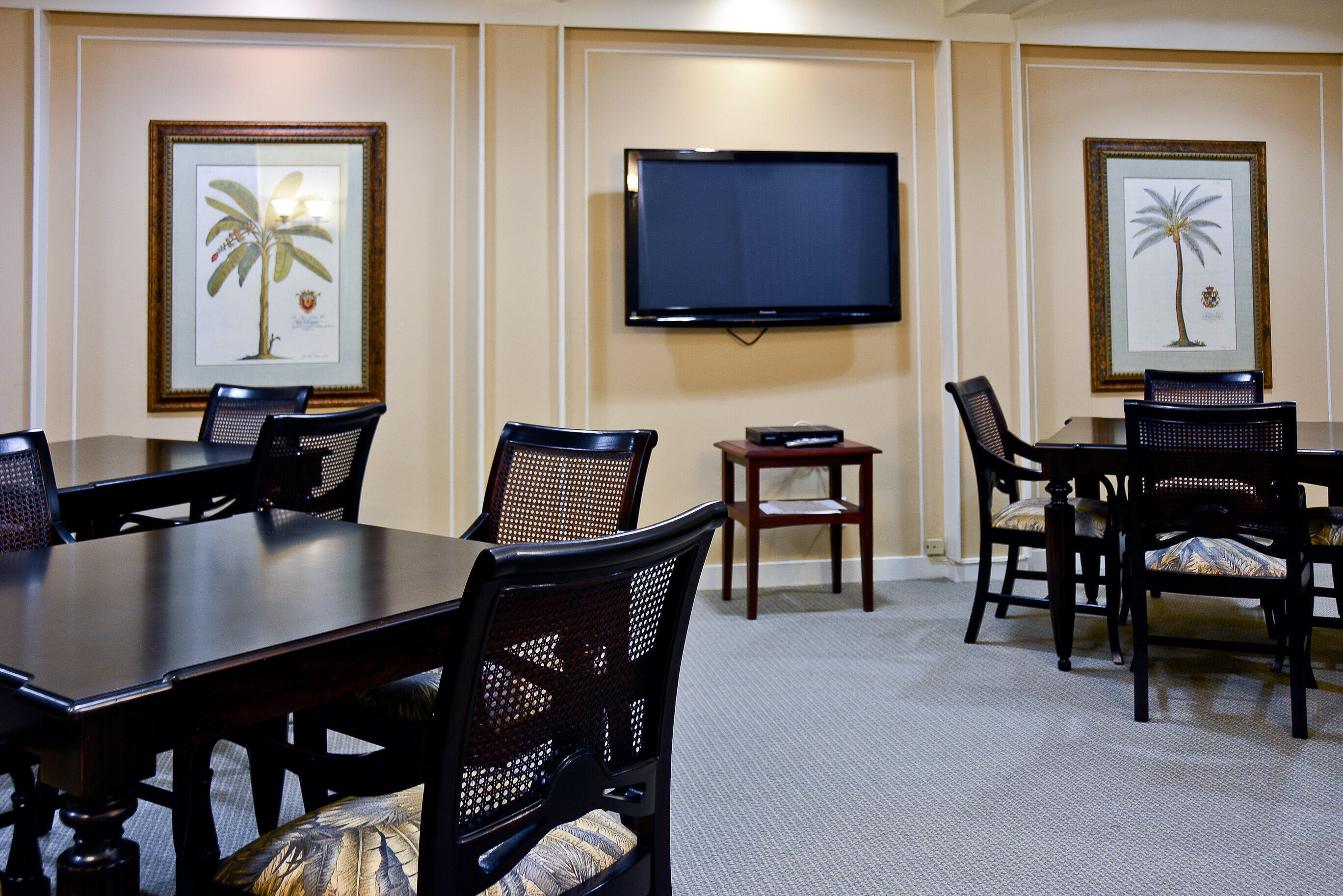 LA PALMA CONDO - Residential Lease