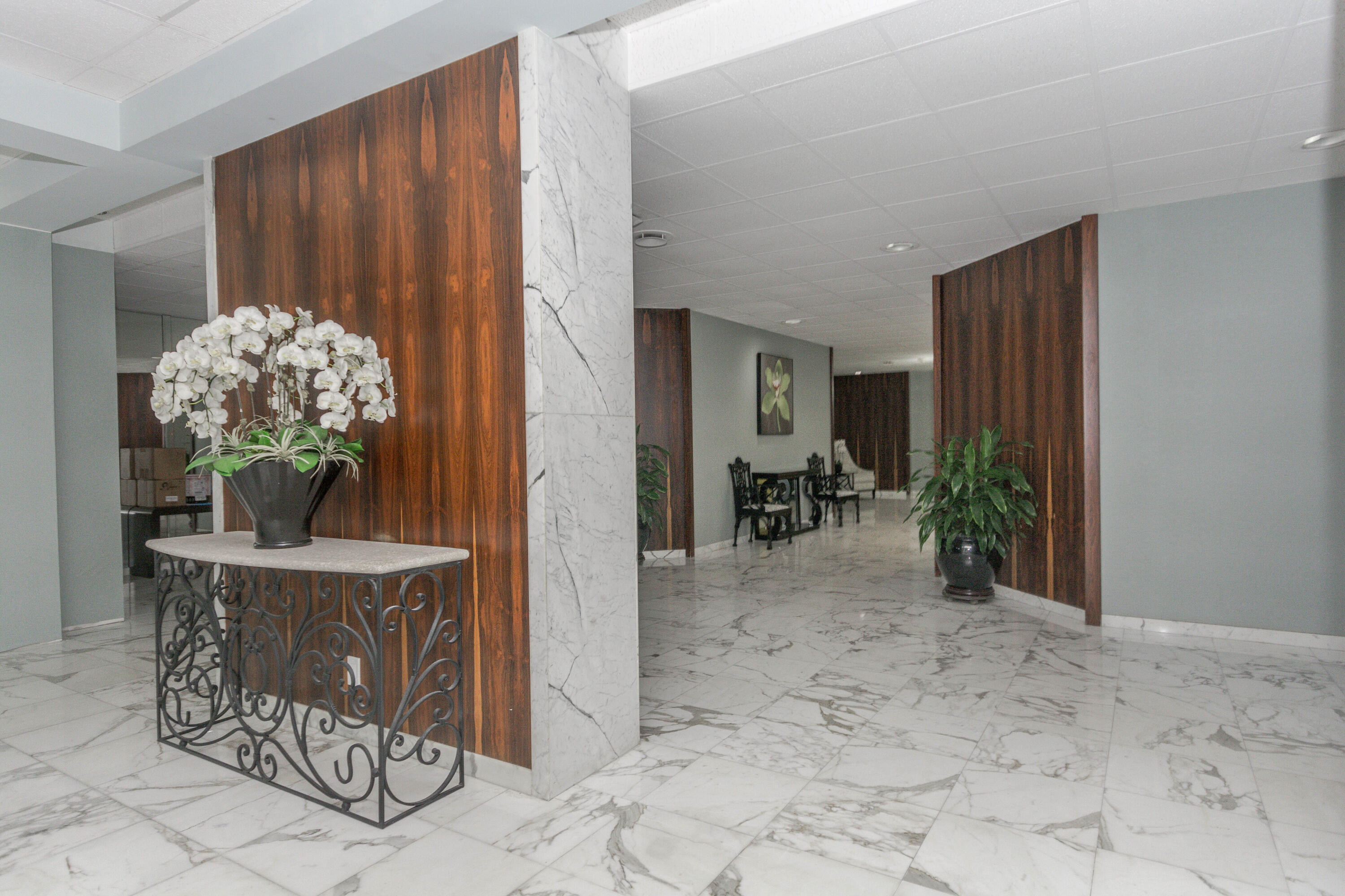 LA PALMA CONDO - Residential Lease