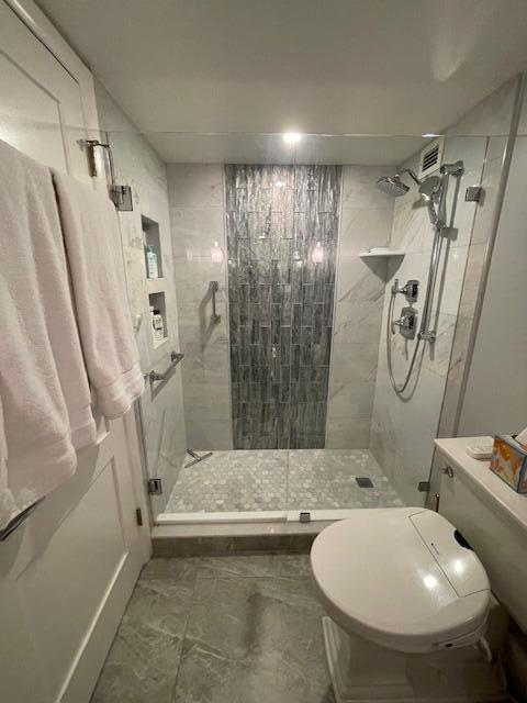 LA PALMA CONDO - Residential Lease