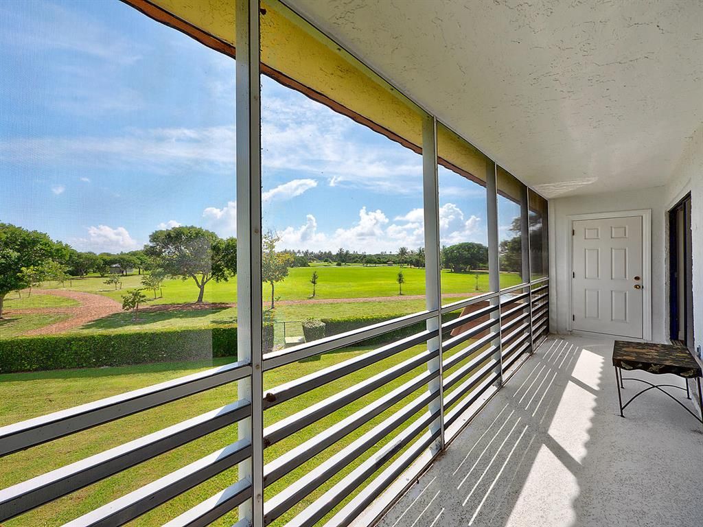 Photo of 717 S Us Highway 1 #609, Jupiter, FL 33477 (MLS # R10750026)