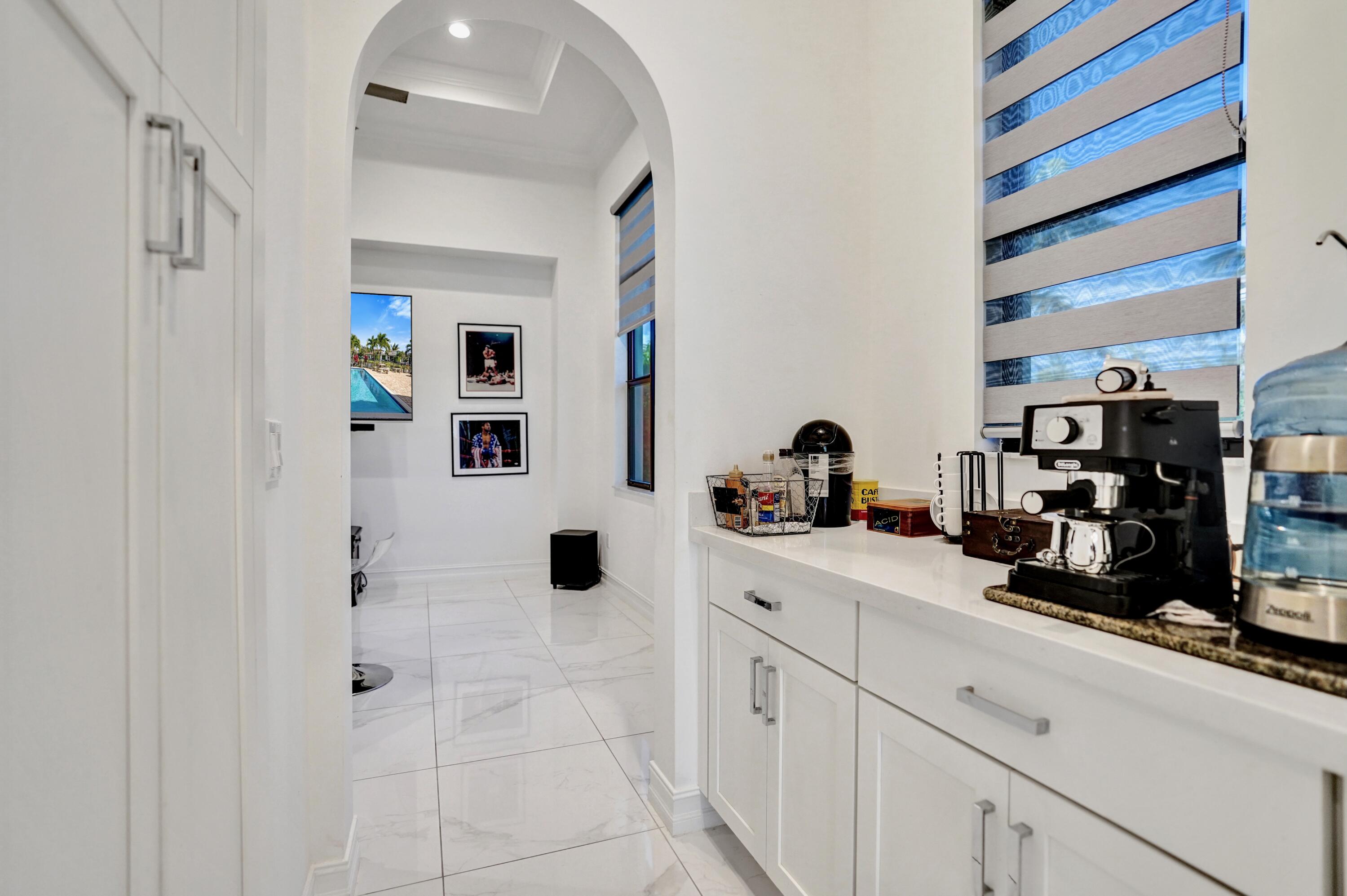 PALM MEADOWS ESTATES - Residential