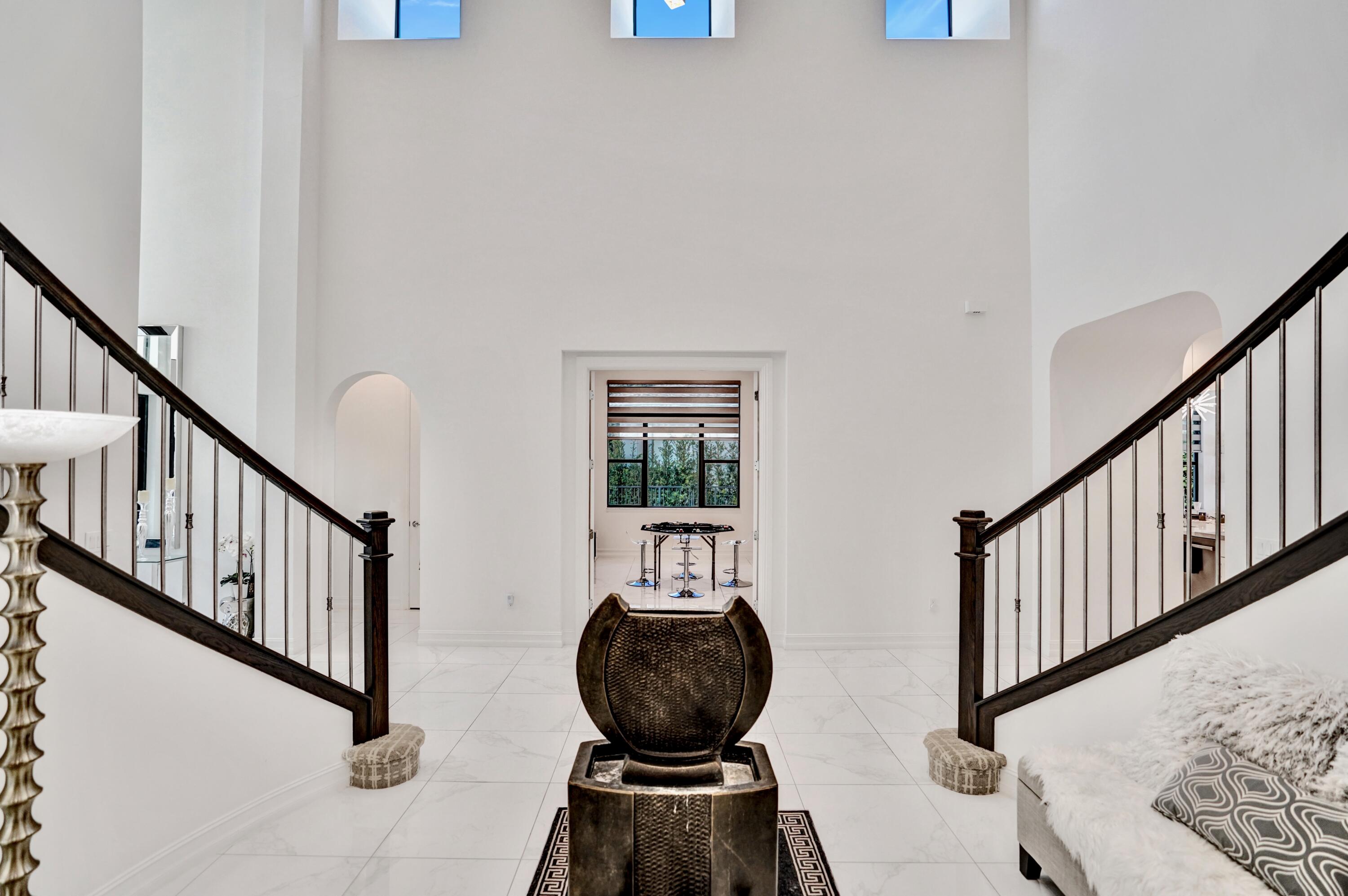 PALM MEADOWS ESTATES - Residential